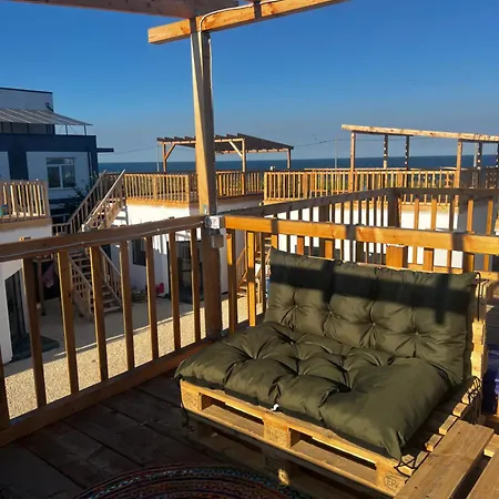 Sun Costinesti Holiday home *