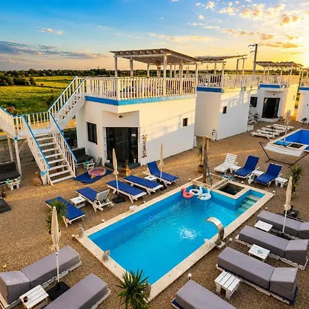 Сasa de vacaciones Sun Costinesti Schitu
